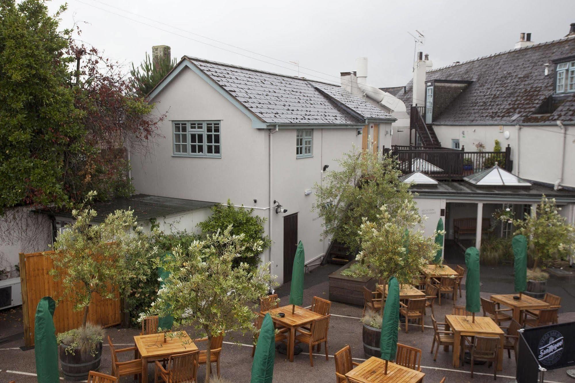 The Globe Exeter Exterior foto